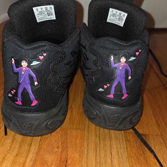 Puma MB.04 Reflections Jr. Lamelo Ball sneakers, Youth size 7, - Picture 6 of 7